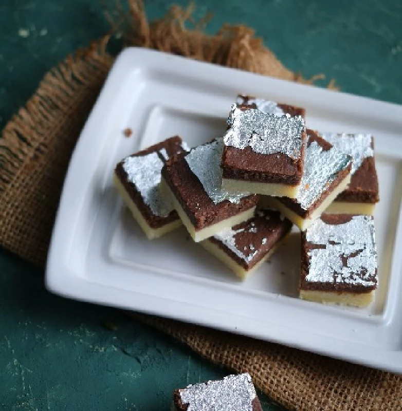 Almond House Double Burfi, 250 g-1.webp